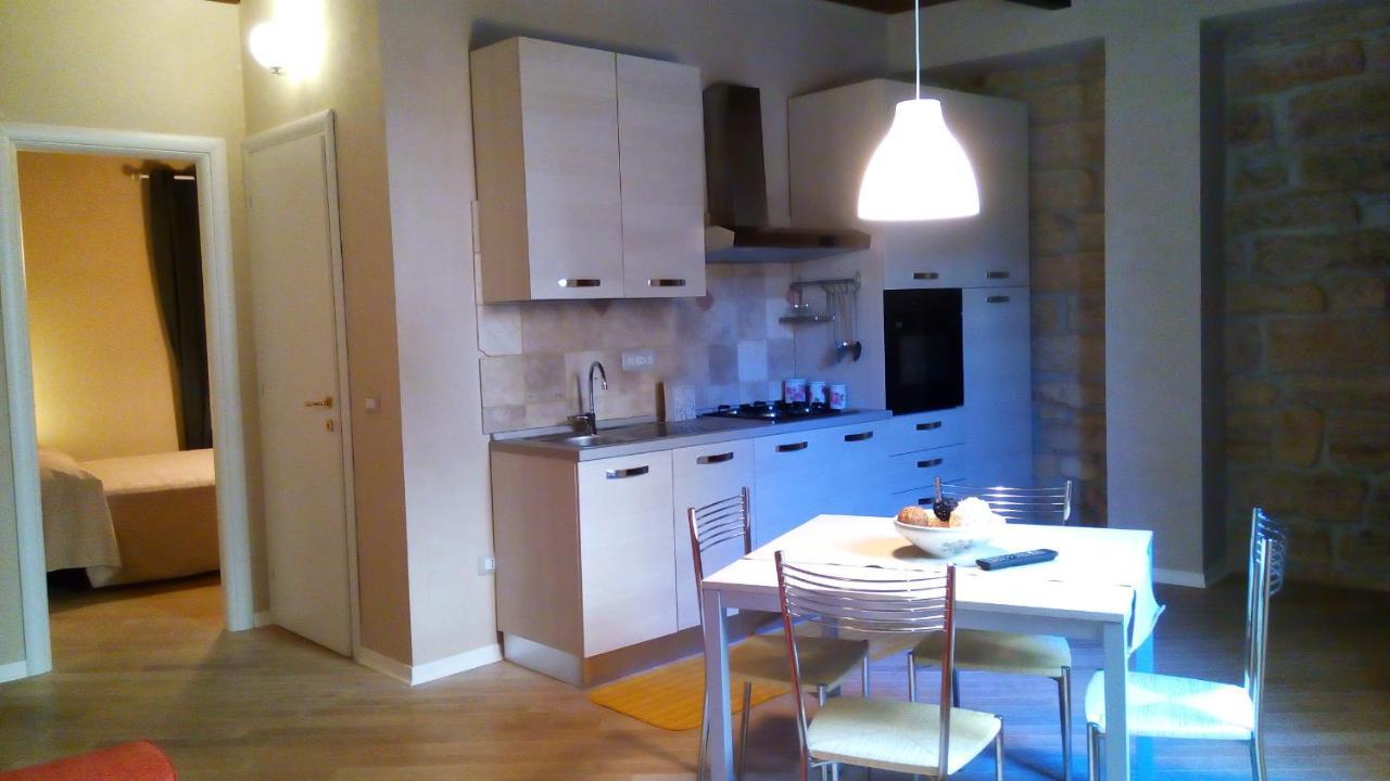 Residenza Del Borgo Apartment Амелиа Екстериор снимка